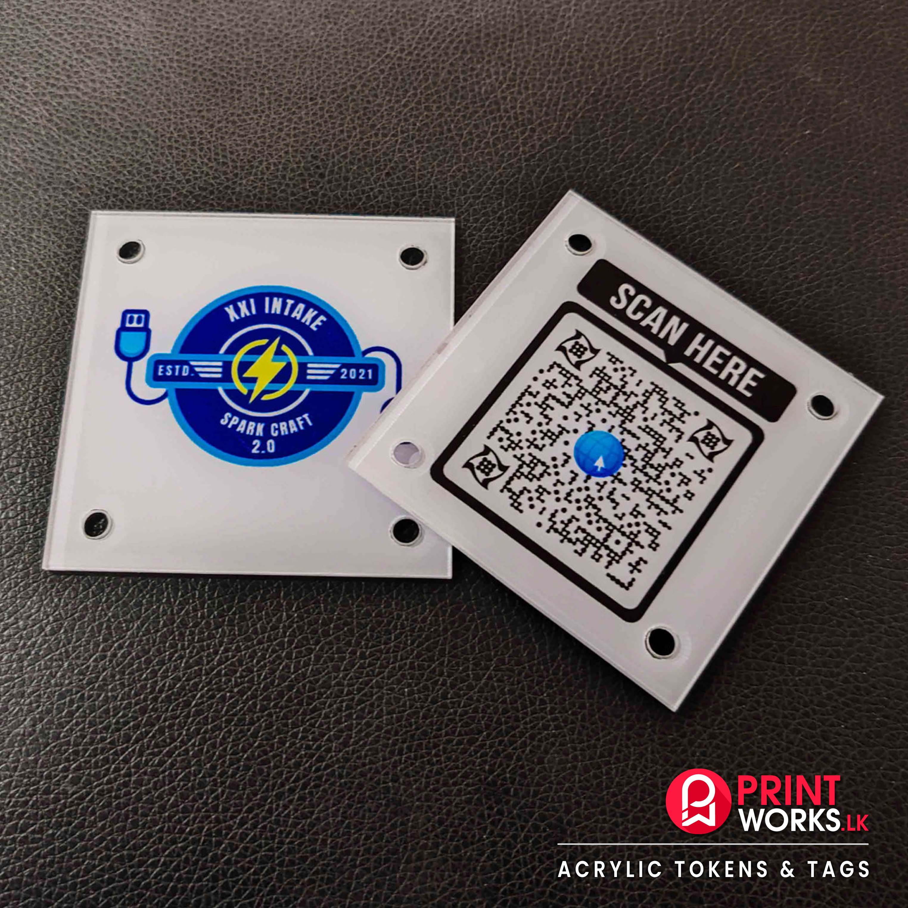 acrylic-tokens-&-tags