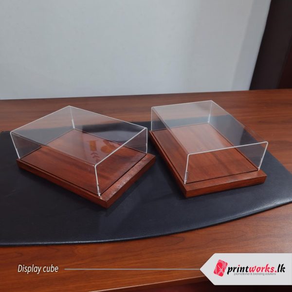 acrylic display cubes